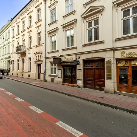 Lägenhet Wielopole Old Town By Bookinghost Kraków