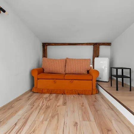 Daire Wielopole Old Town By Bookinghost *