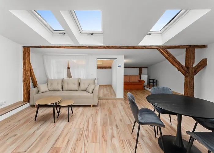 Apartament Wielopole Old Town By Bookinghost *