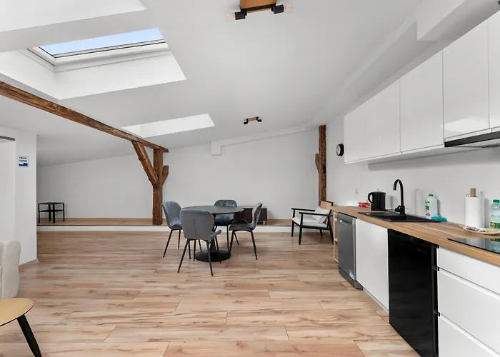 Wielopole Old Town By Bookinghost شقة كراكوفيا